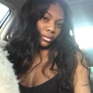 Meet your Posher, Jada